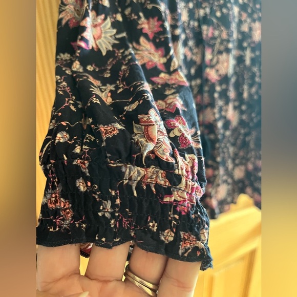 Love Black and Pink Flowered Dress Size Small - Picture 7 of 10